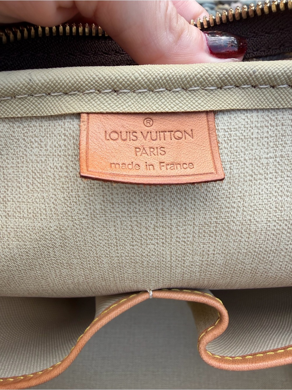 Louis Vuitton Deauville Monogram Satchel, black Model M4726 - Picture 7 of 14